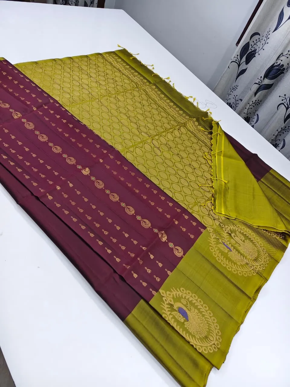 Timeless Gold Border Kanchipuram Saree